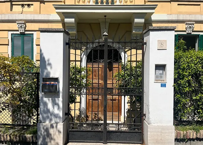 Gianicolo Hill Apartment